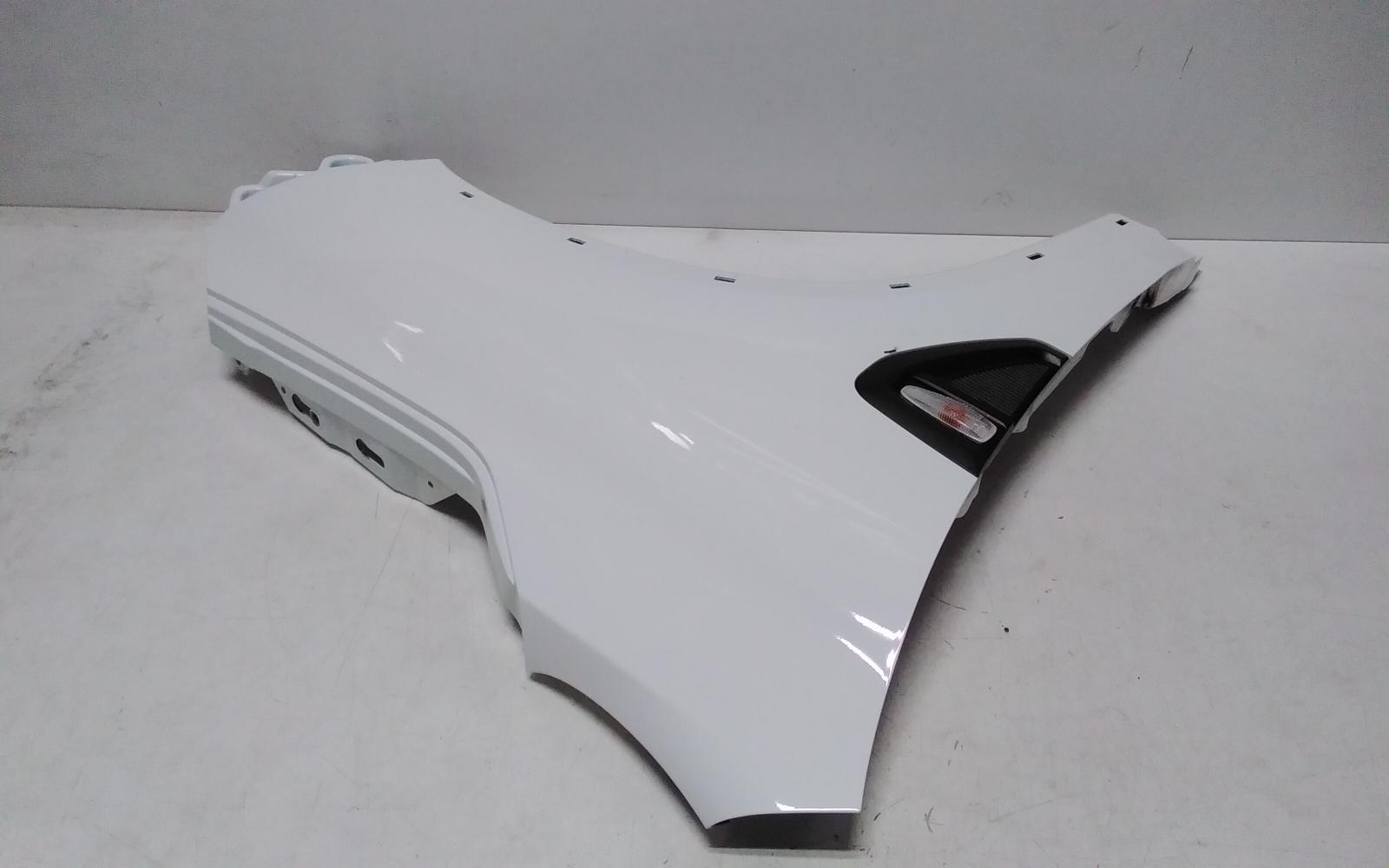View Auto part Right Guard Mitsubishi Asx 2020