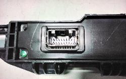 View Auto part Clock Toyota Kluger 2015