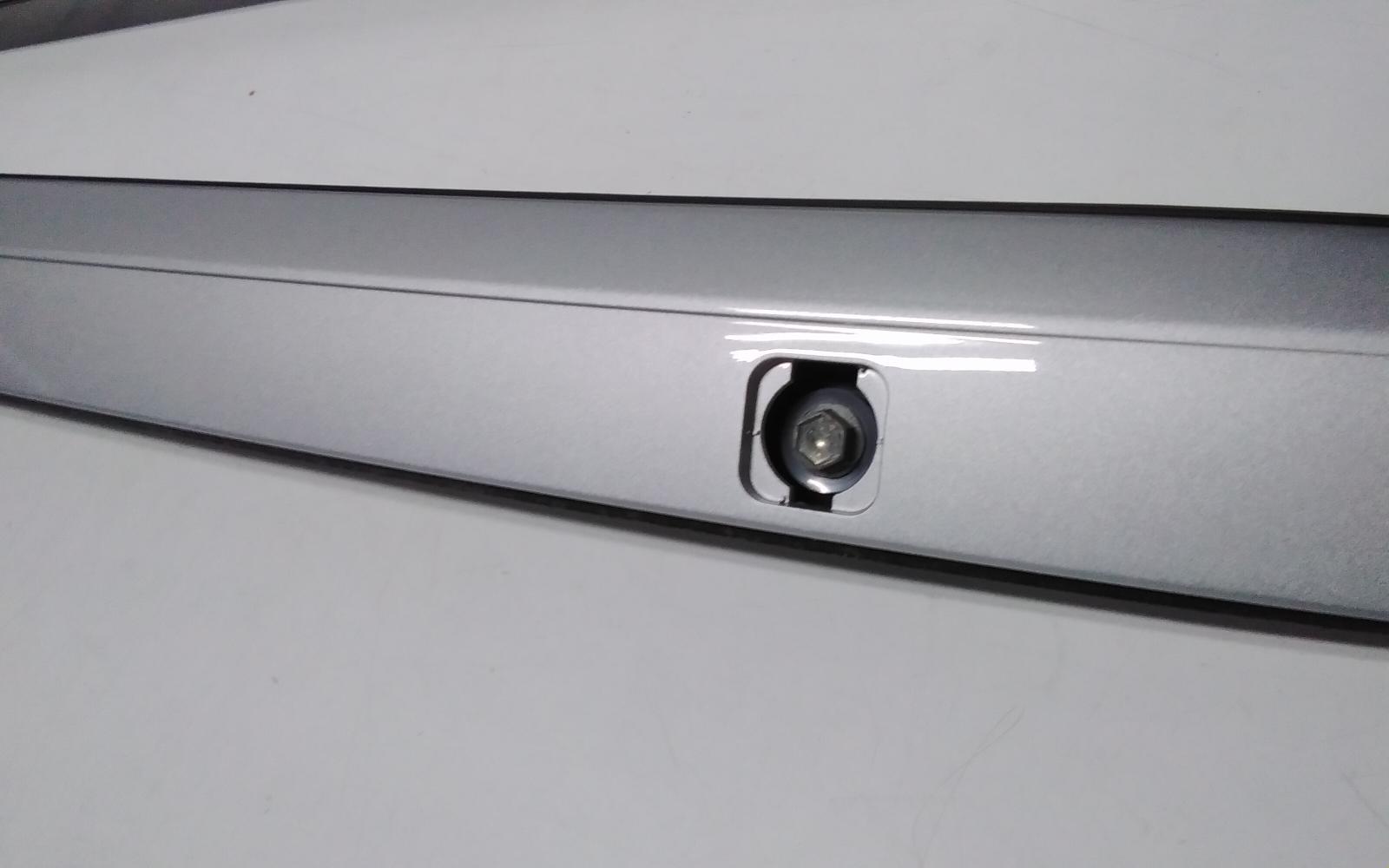 View Auto part Roof Rail Toyota Kluger 2015
