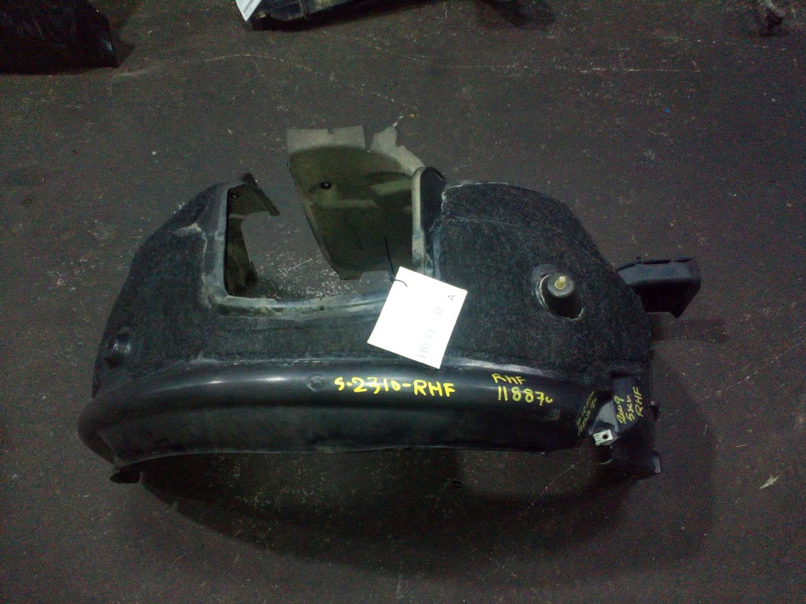 View Auto part Right Guard Liner Bmw 5 Series 2009