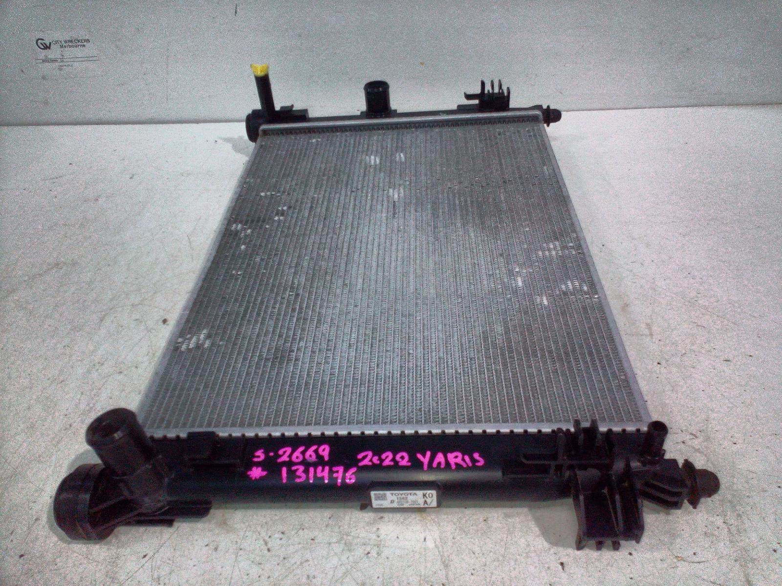 View Auto part Radiator Toyota Yaris 2022