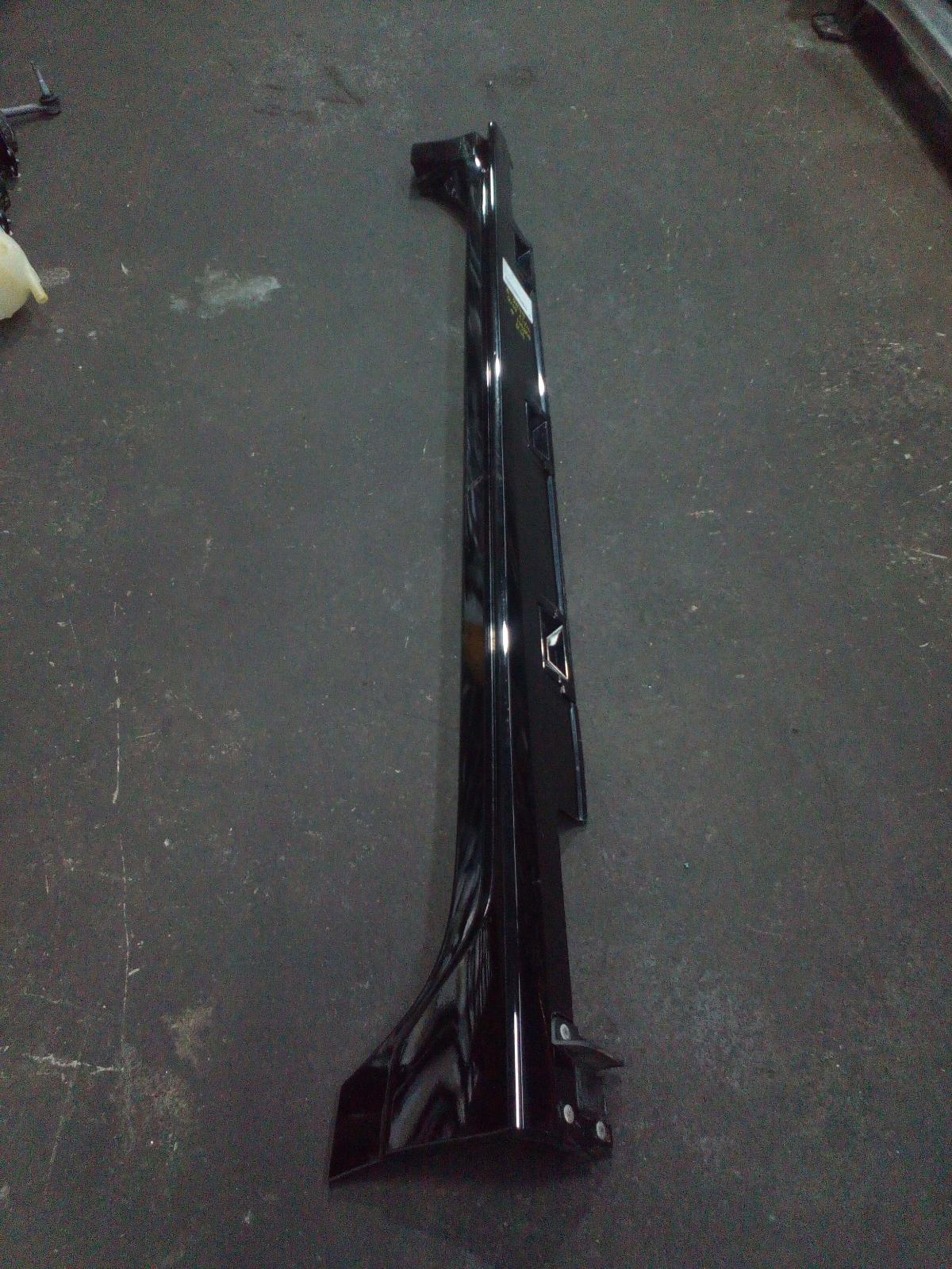 View Auto part Side Step/Skirt Honda Civic 2019