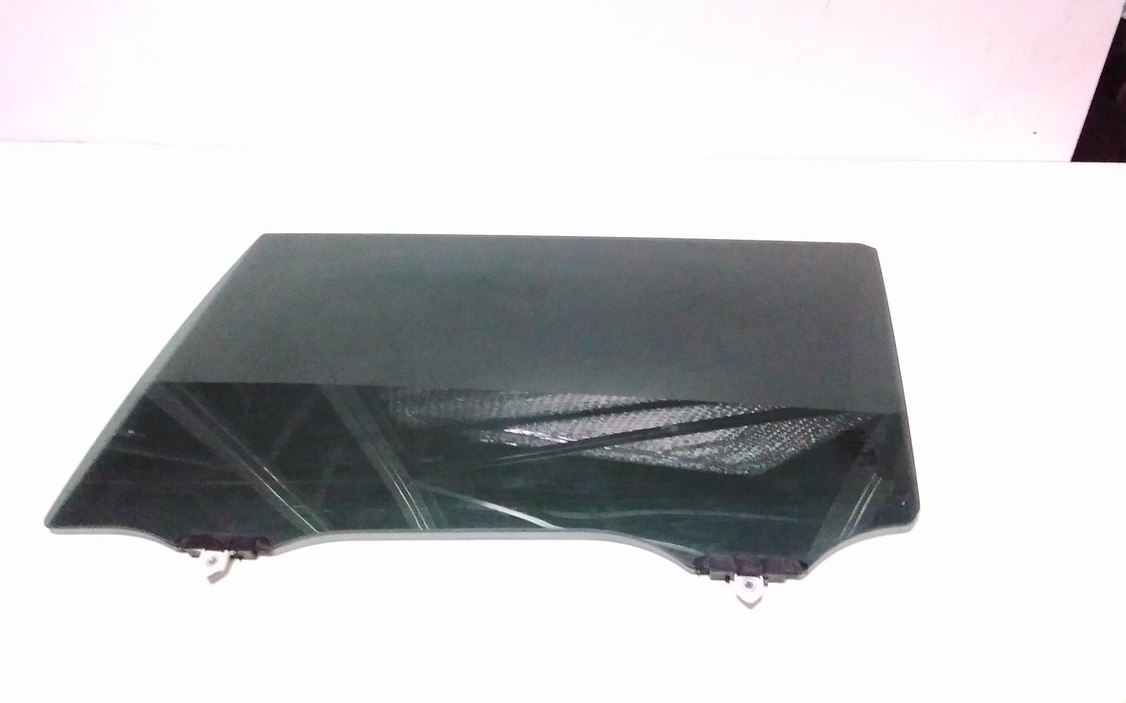 View Auto part Left Rear Door Window Toyota Kluger 2014