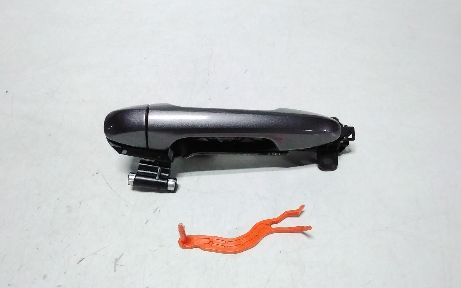 View Auto part Door Handle Toyota Kluger 2014