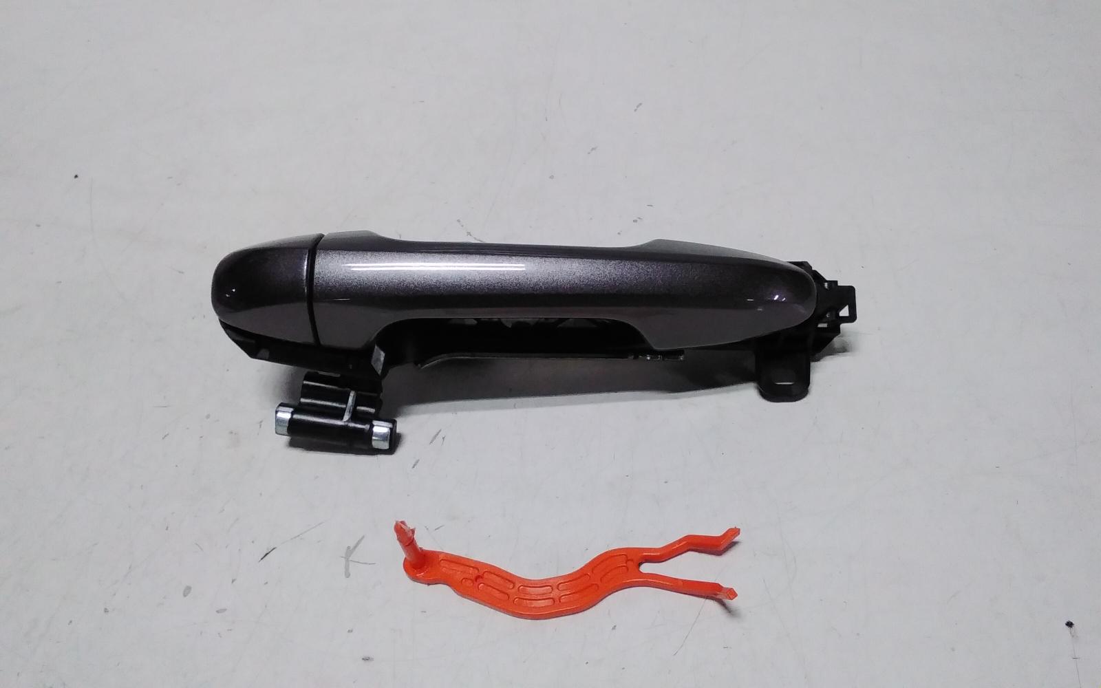 View Auto part Door Handle Toyota Kluger 2014