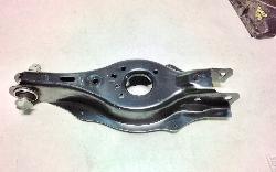 View Auto part Right Rear Trailing Arm Genesis Gv70 2024