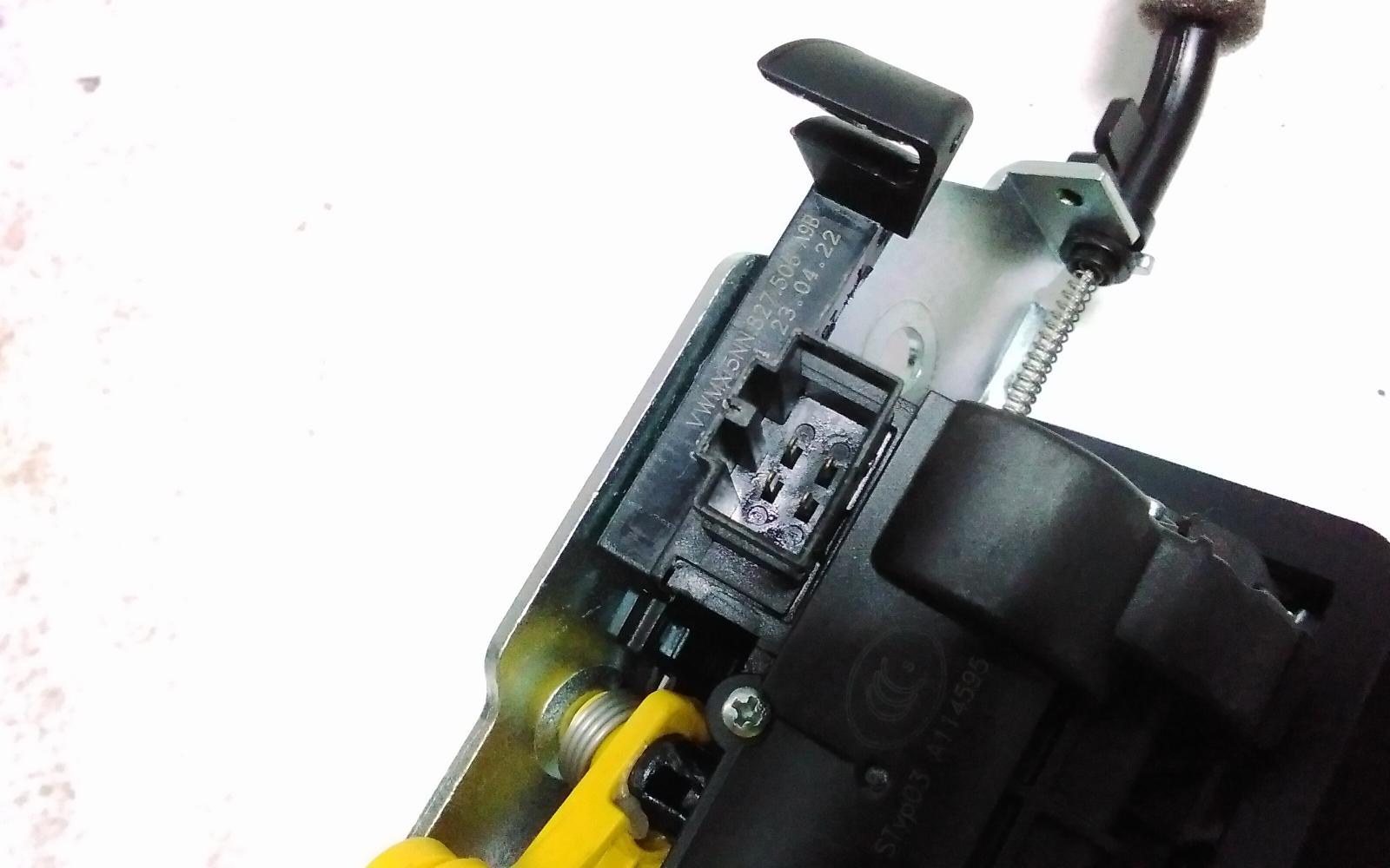 View Auto part Door/Boot/Gate Lock Volkswagen Tiguan 2022