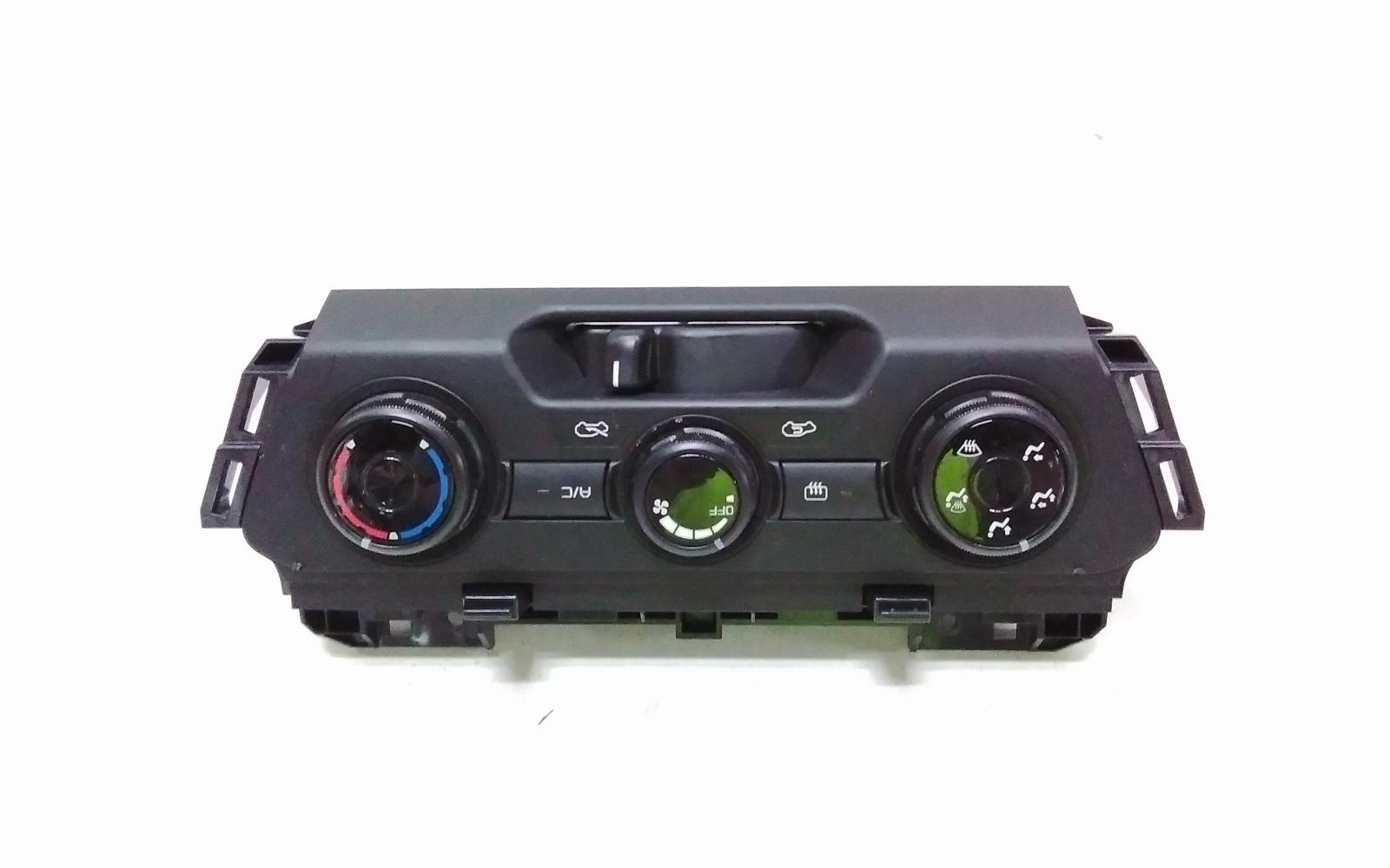 View Auto part Heater/Ac Controls Isuzu Dmax 2022