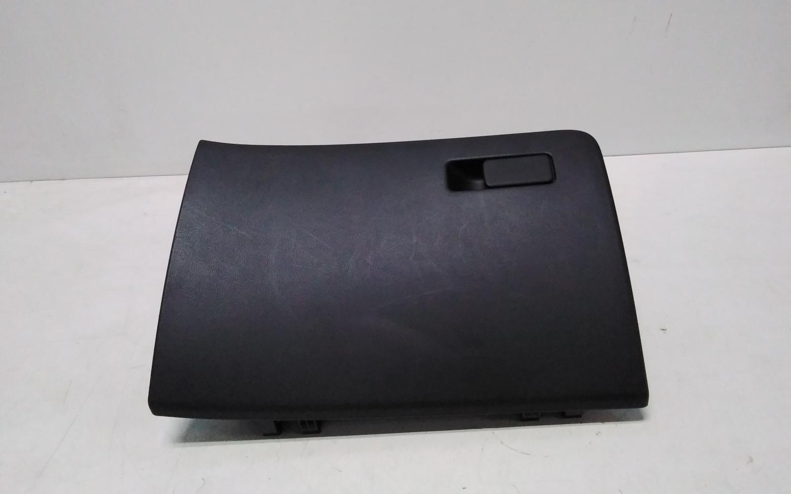 View Auto part Glove Box Hyundai Tucson 2022