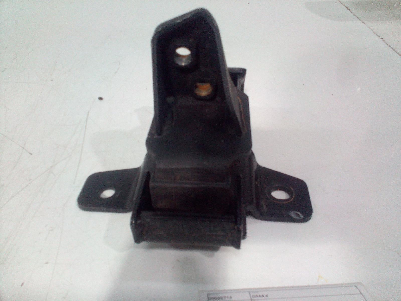 View Auto part Mount Isuzu Dmax 2022
