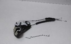 View Auto part Door/Boot/Gate Lock Isuzu Dmax 2022