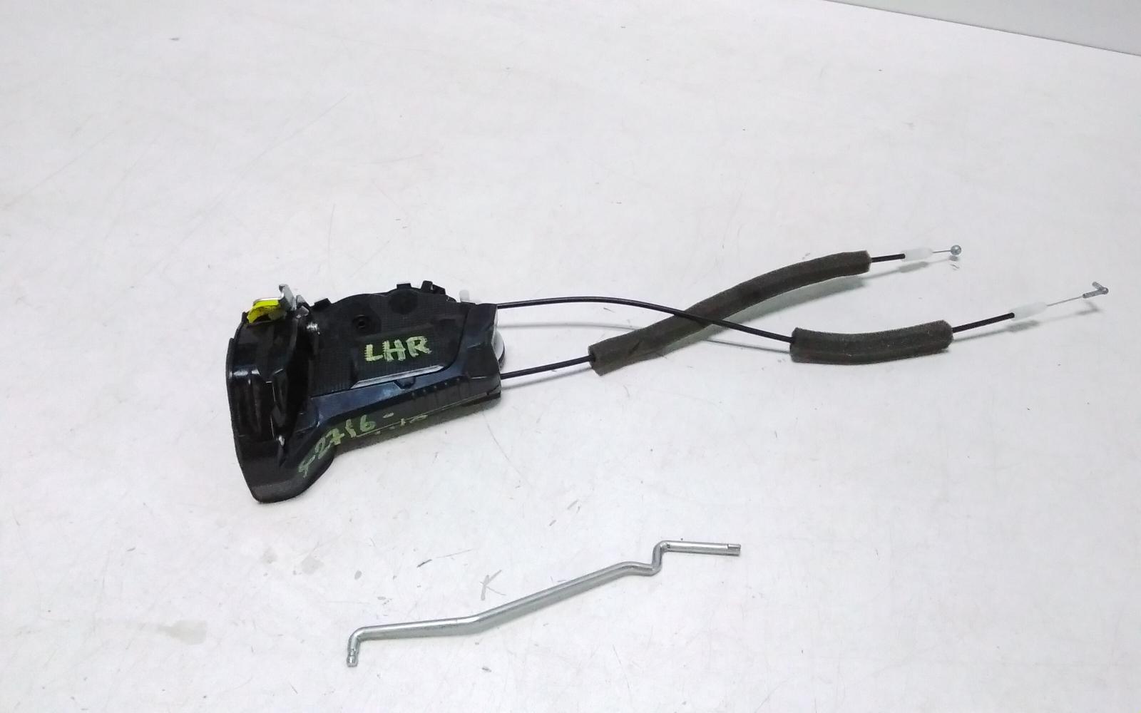 View Auto part Door/Boot/Gate Lock Isuzu Dmax 2022