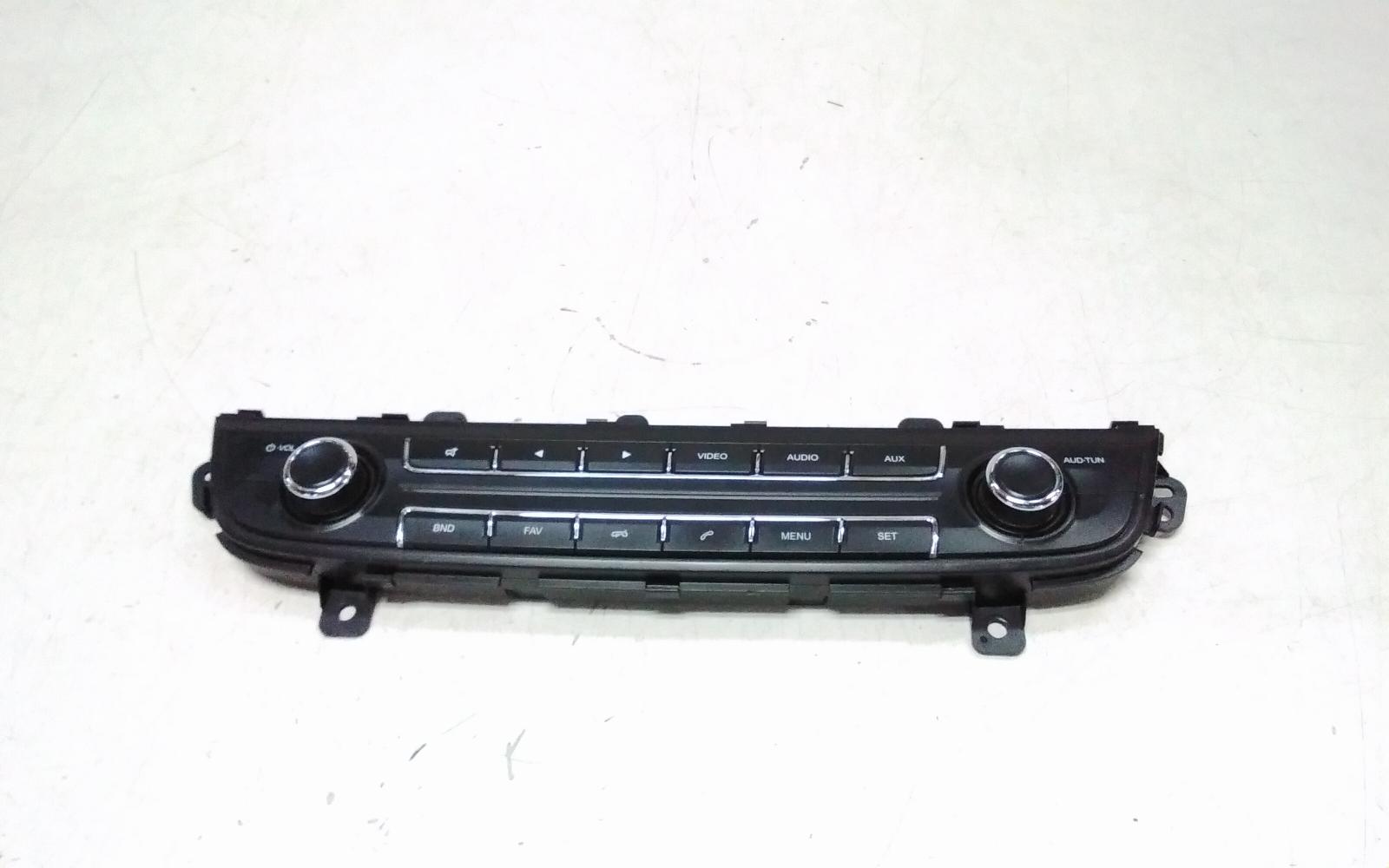 View Auto part Radio/Cd/Dvd/Sat/Tv Ldv G10 2022