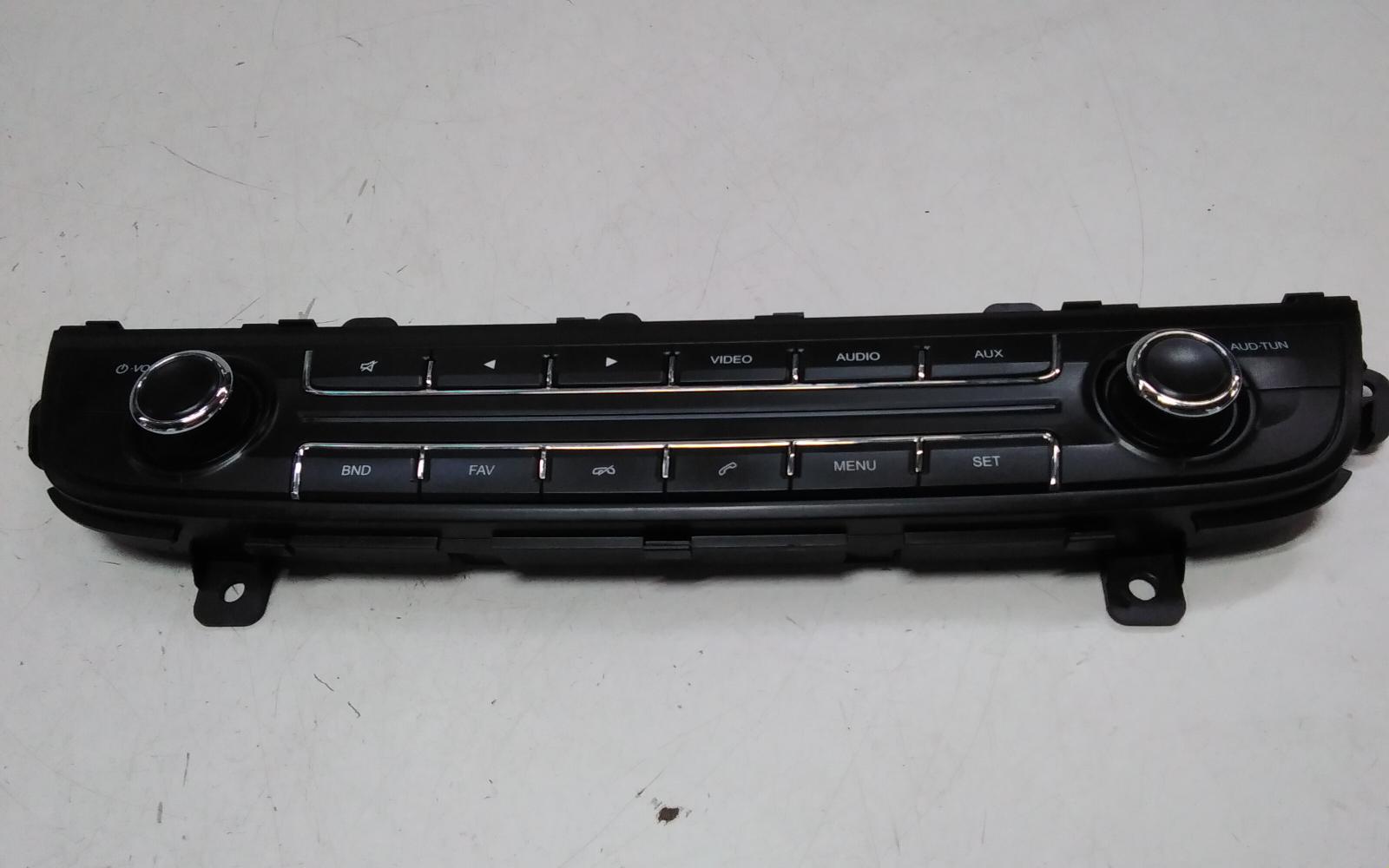View Auto part Radio/Cd/Dvd/Sat/Tv Ldv G10 2022