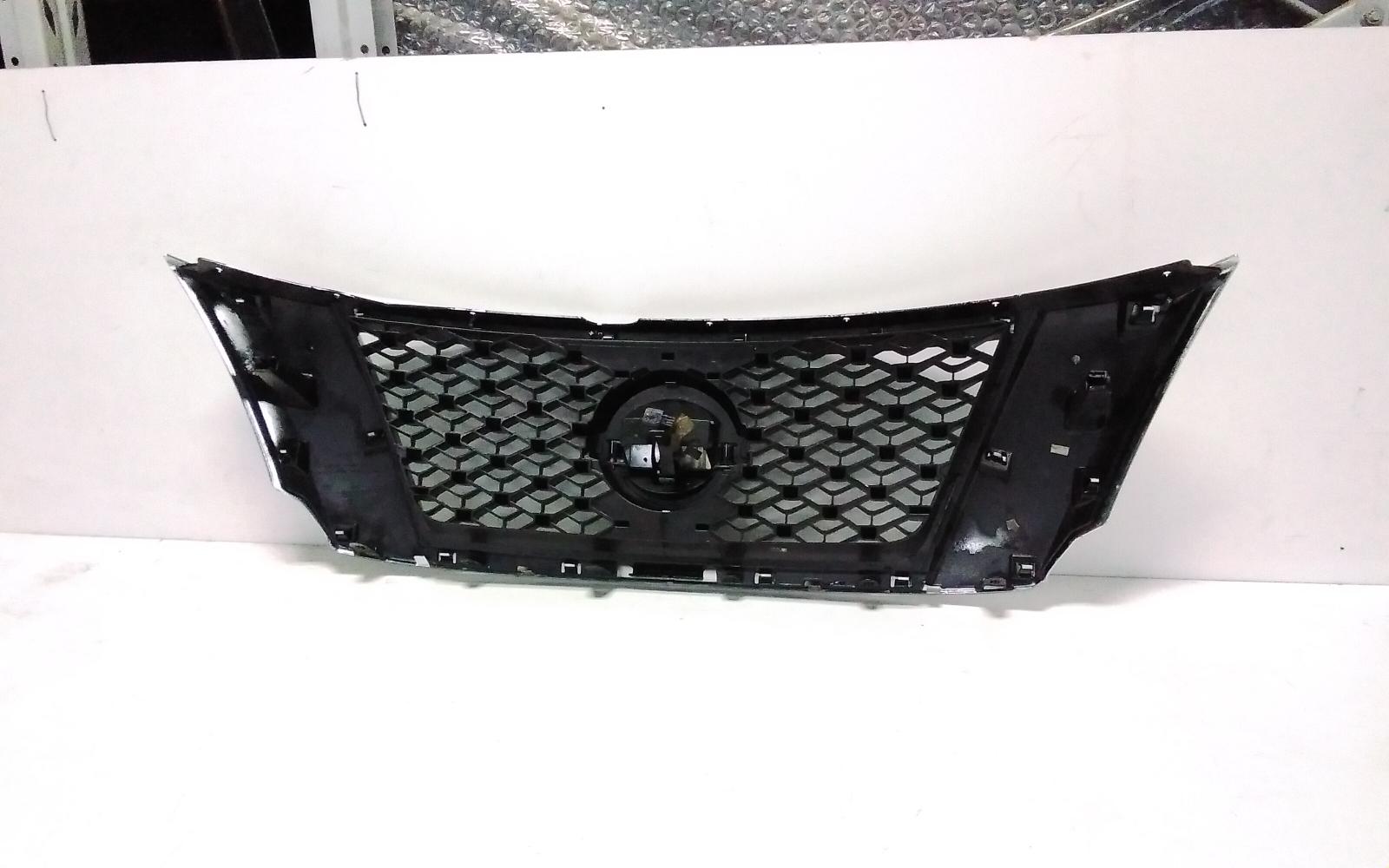 View Auto part Grille Nissan Pathfinder 2013