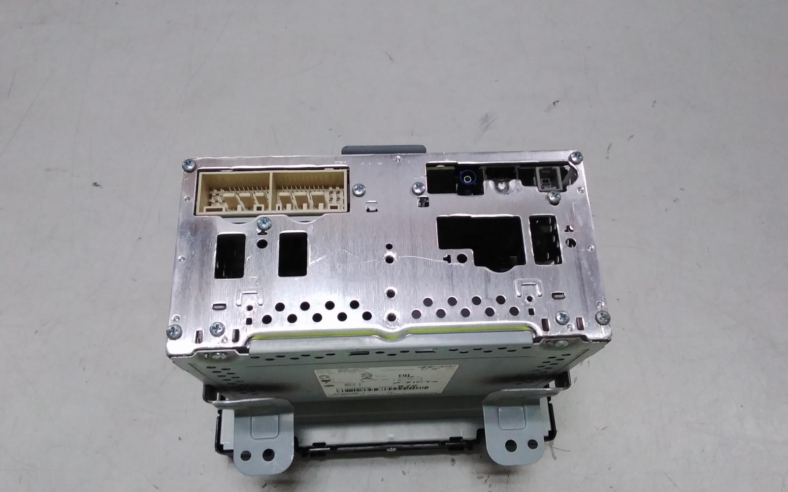 2019 Hyundai Iload/imax Radio/Cd/Dvd/Sat/Tv View Auto part Radio/Cd/Dvd/Sat/Tv Hyundai Iload/imax 2019