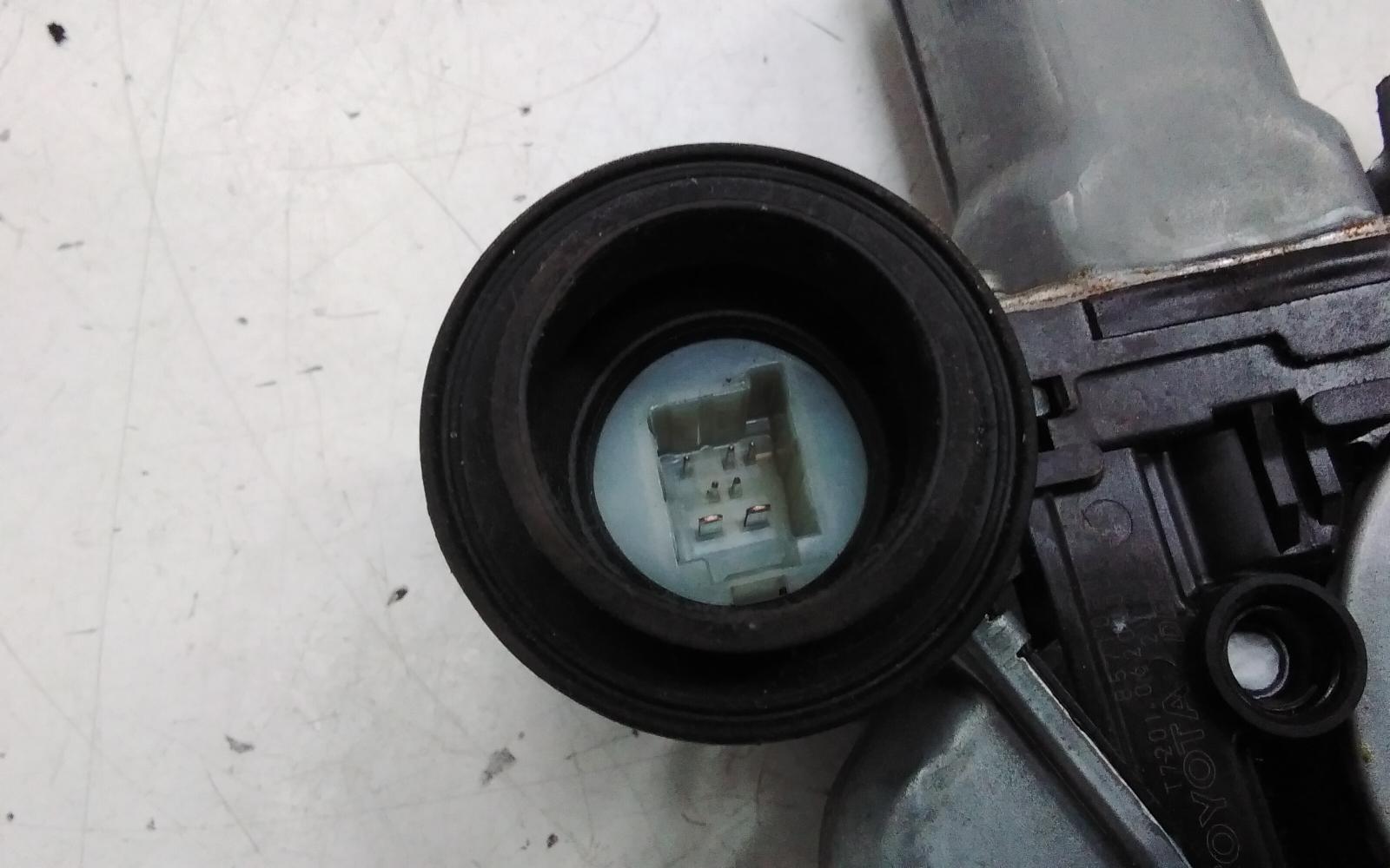 View Auto part Right Rear Wnd Reg/Motor Toyota Kluger 2014