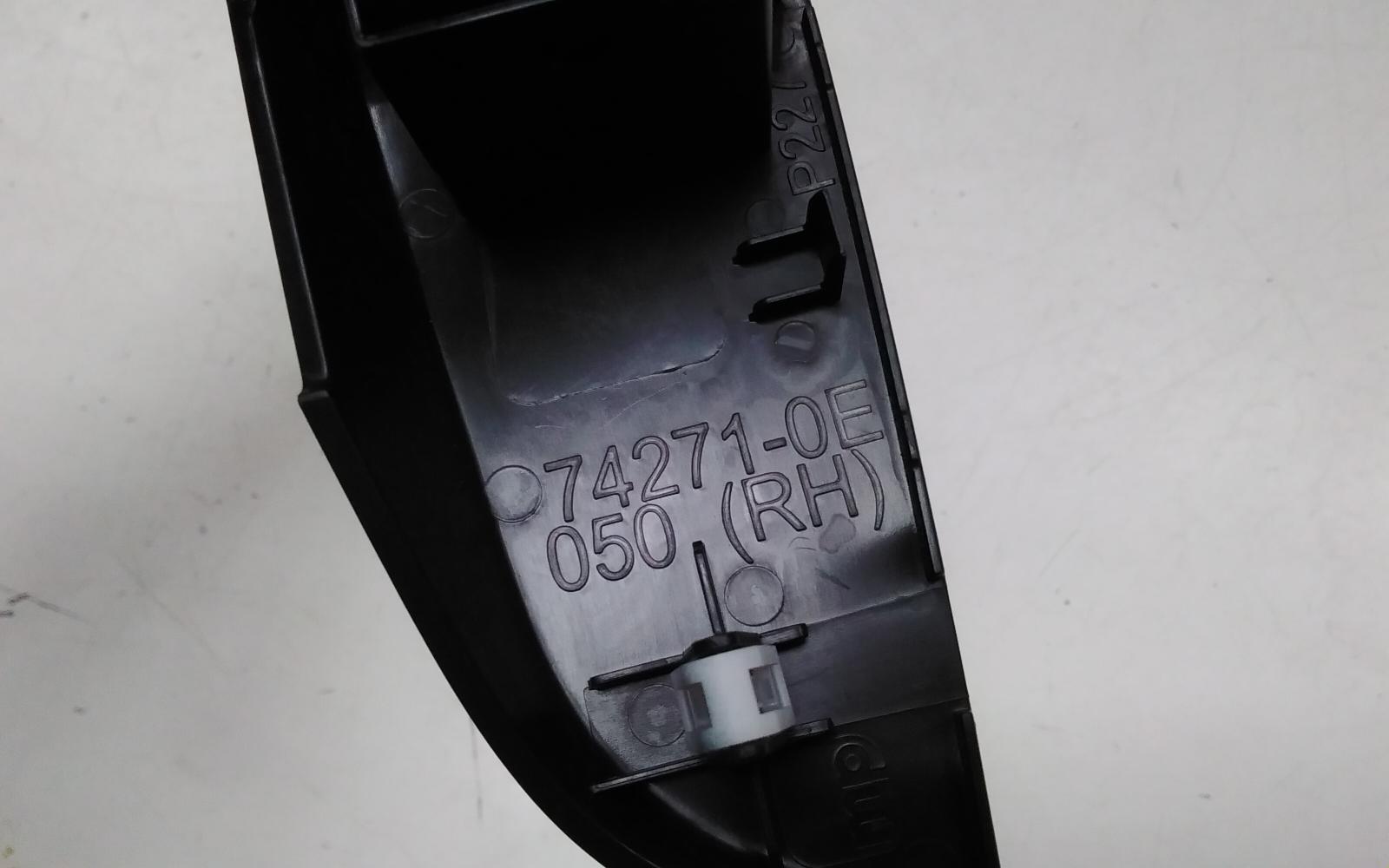 View Auto part Pwr Dr Wind Switch Toyota Kluger 2014