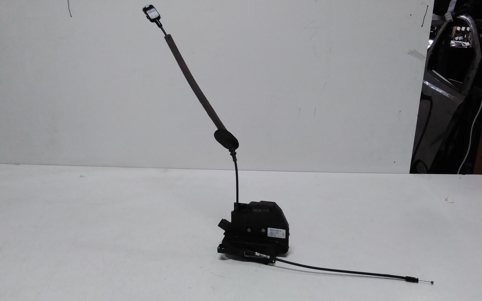 View Auto part Door/Boot/Gate Lock Renault Clio 2014