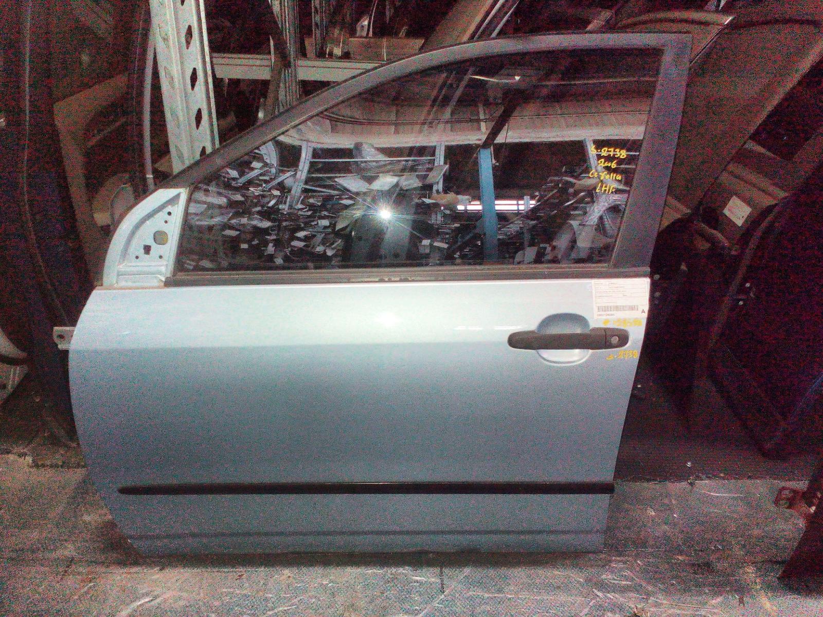 2006 Toyota Corolla Left Front Door View Auto part Left Front Door Toyota Corolla 2006