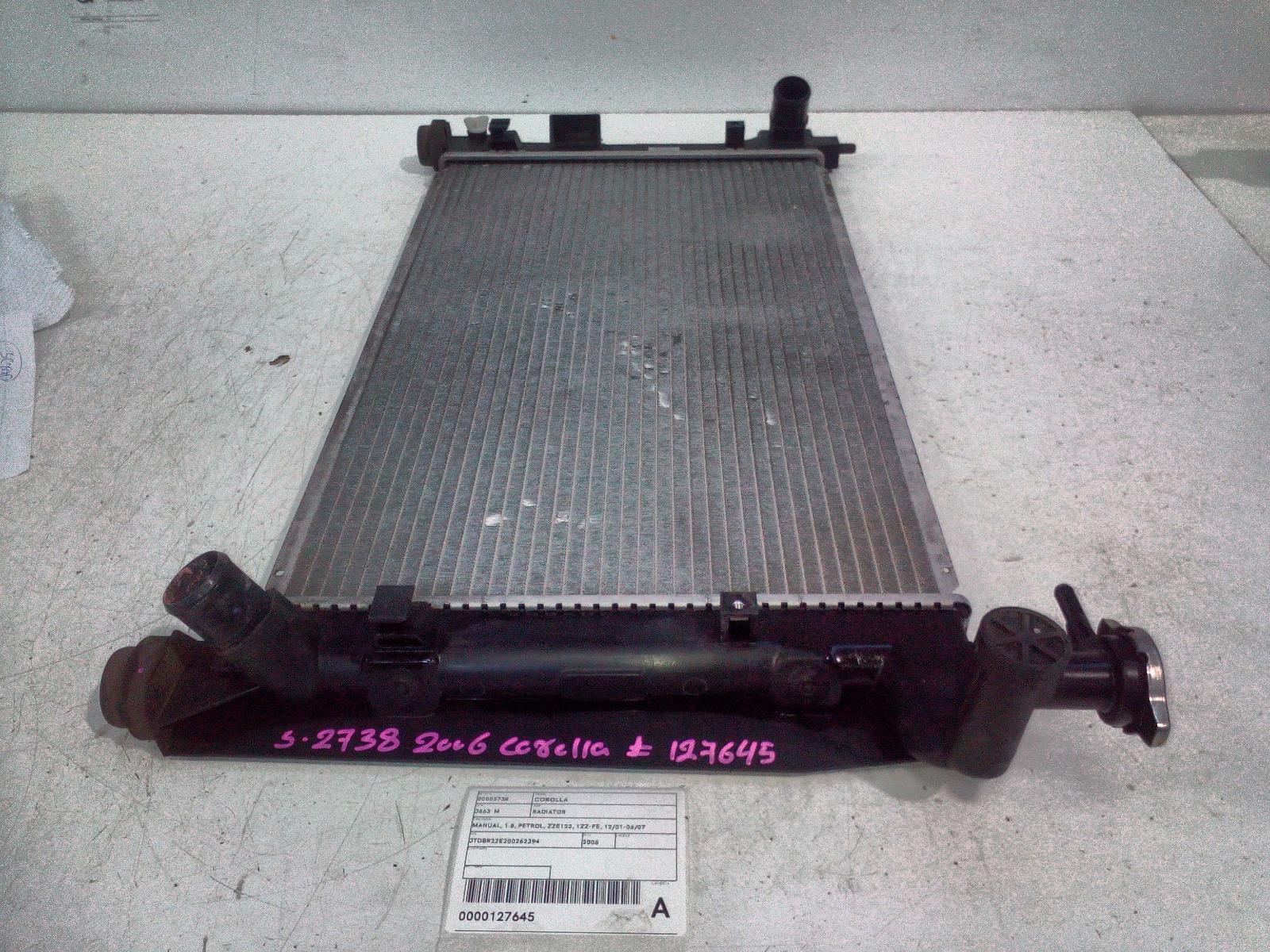 View Auto part Radiator Toyota Corolla 2006