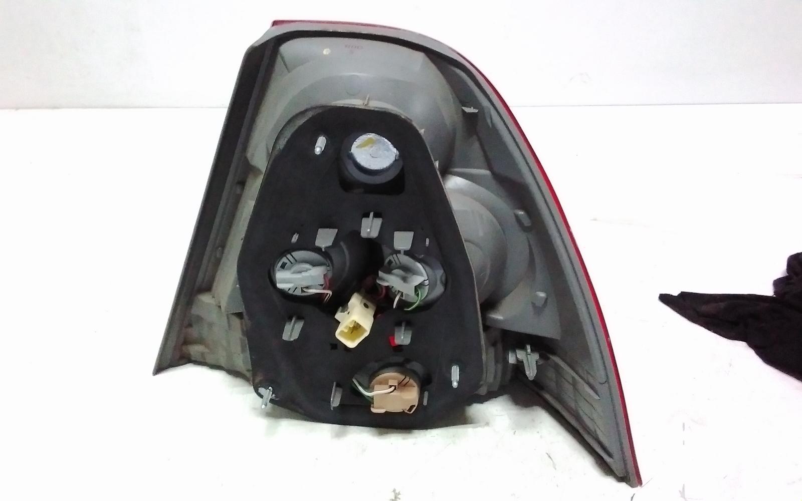 View Auto part Left Taillight Toyota Corolla 2006