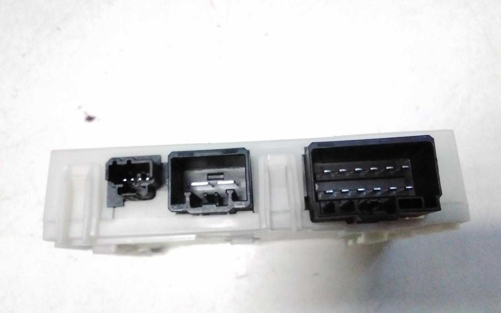 View Auto part Misc Switch/Relay Ford Ranger 2019