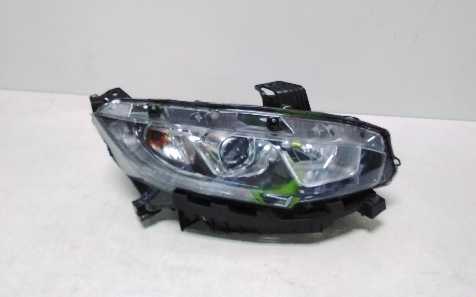 View Auto part Right Headlamp Honda Civic 2018