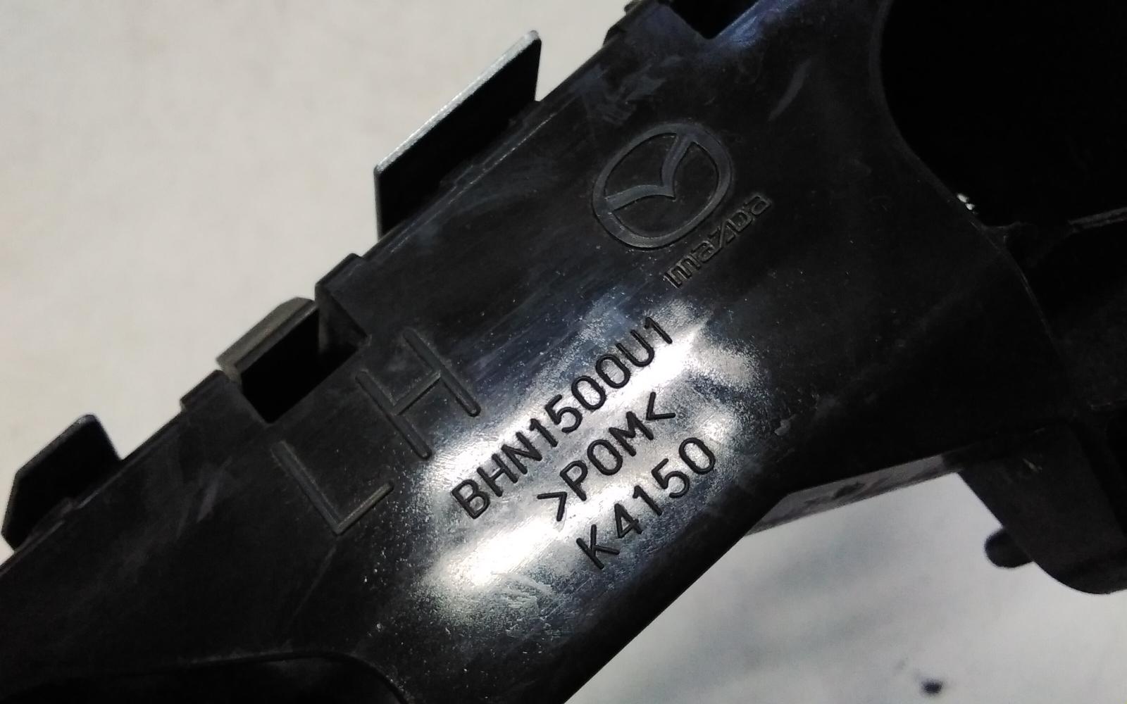 View Auto part Misc Bracket Mazda 3 2014