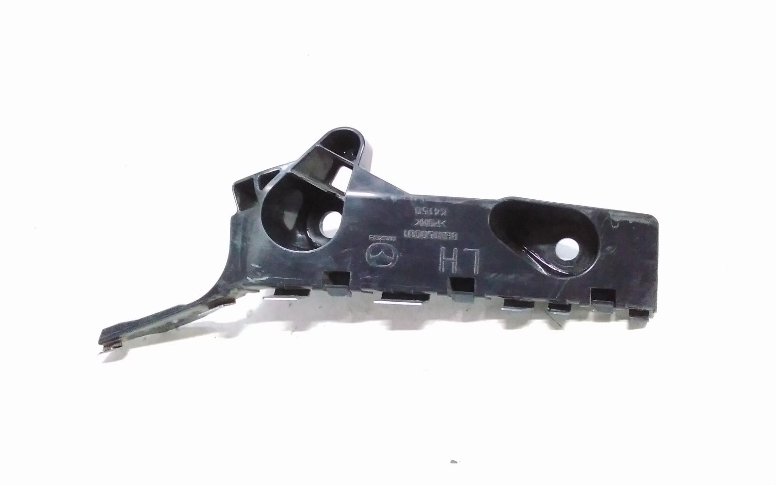 View Auto part Misc Bracket Mazda 3 2014
