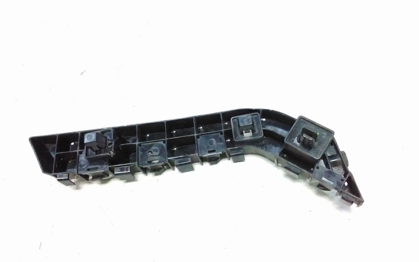 View Auto part Misc Bracket Honda Civic 2018