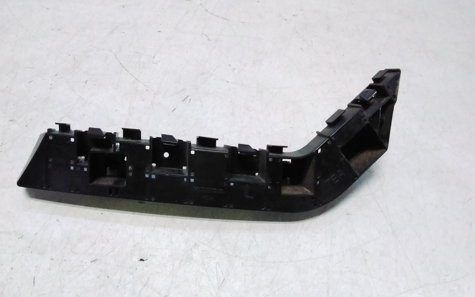 View Auto part Misc Bracket Honda Civic 2018