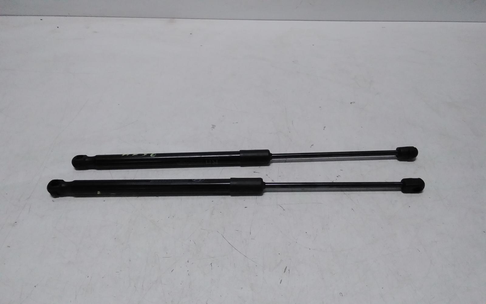 2023 Hyundai I30 Hatch Strut View Auto part Hatch Strut Hyundai I30 2023