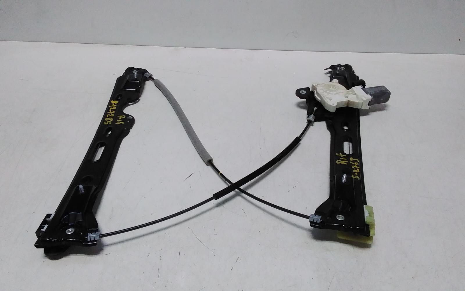 View Auto part Right Front Window Reg/Motor Ford Ranger 2023