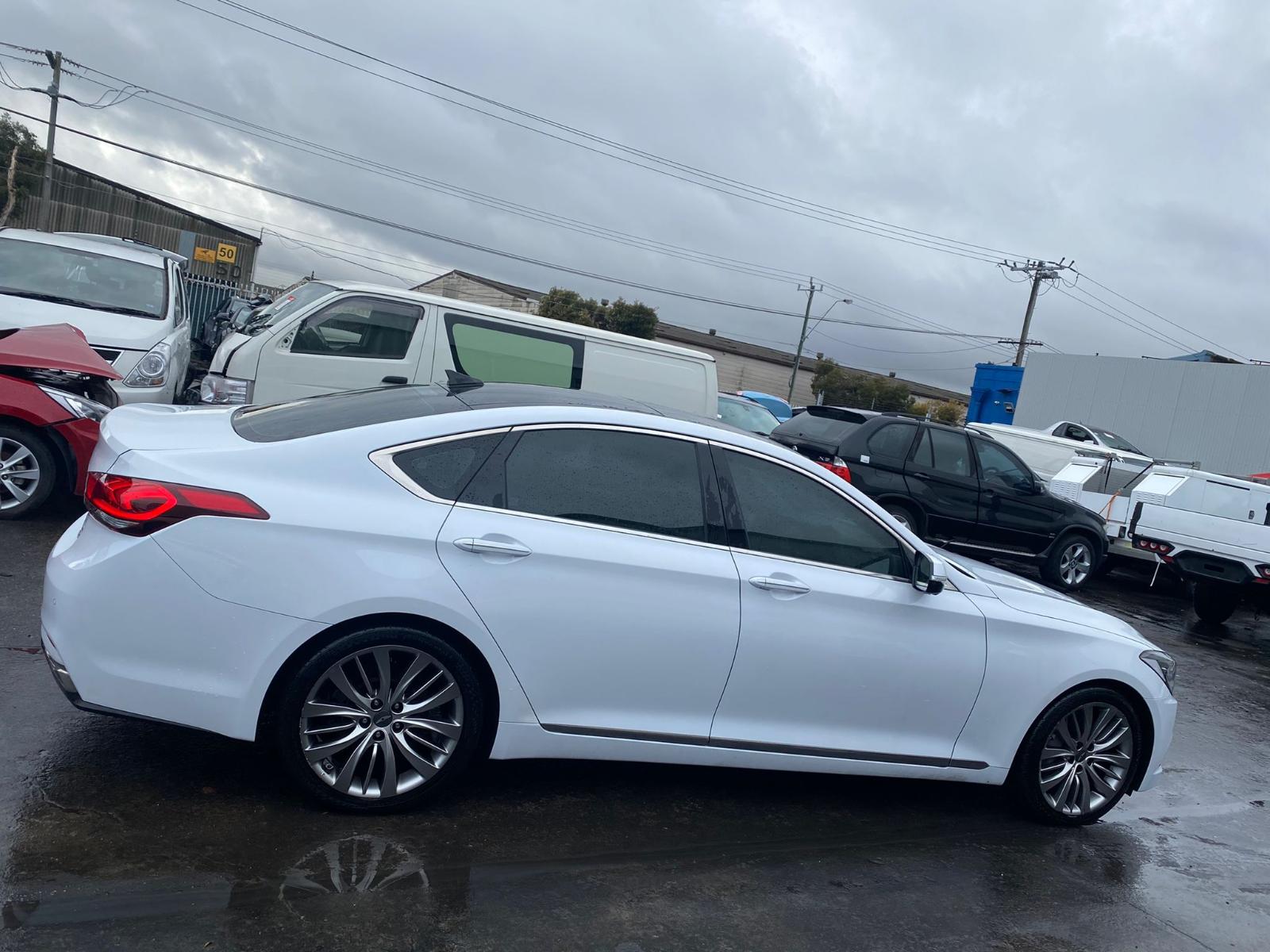 View Auto part Right Rear Door Sliding Hyundai Genesis 2016