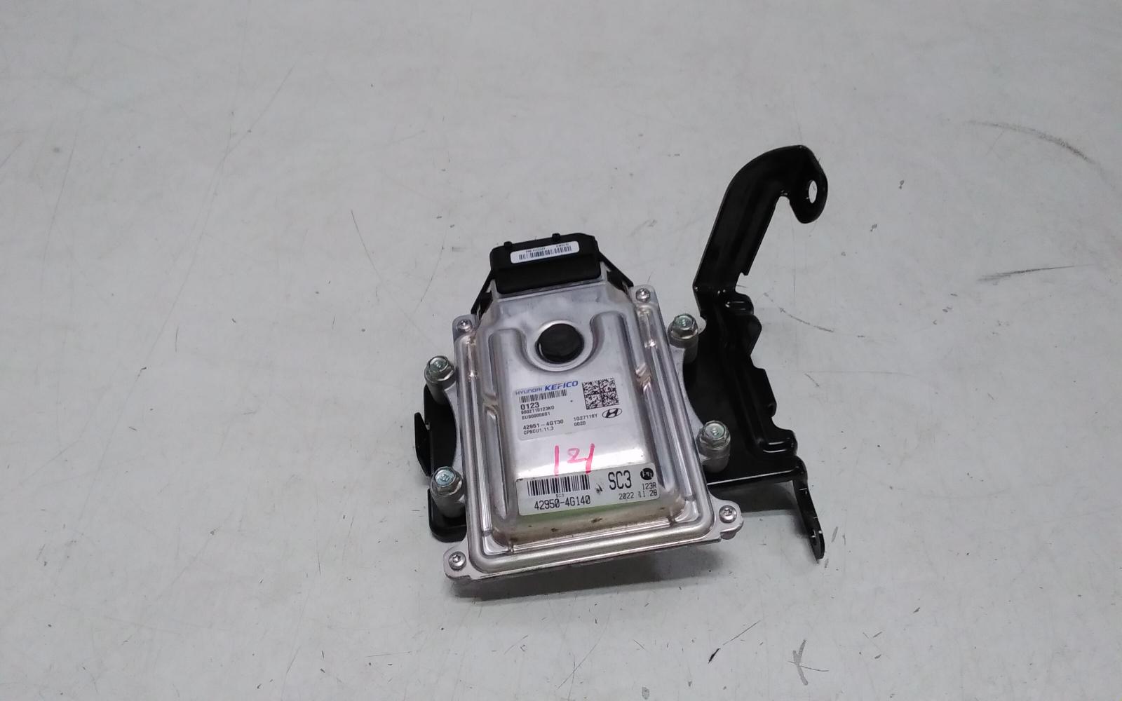 View Auto part Ecu Hyundai Staria 2022