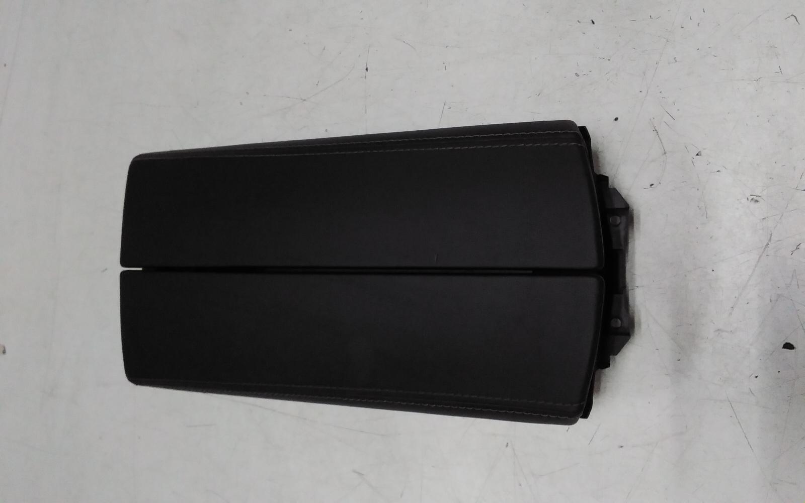 View Auto part Console Nissan Xtrail 2024