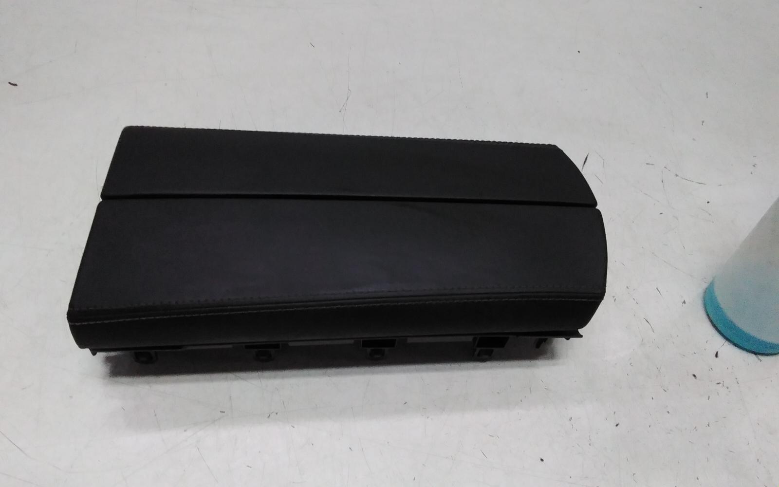 View Auto part Console Nissan Xtrail 2024
