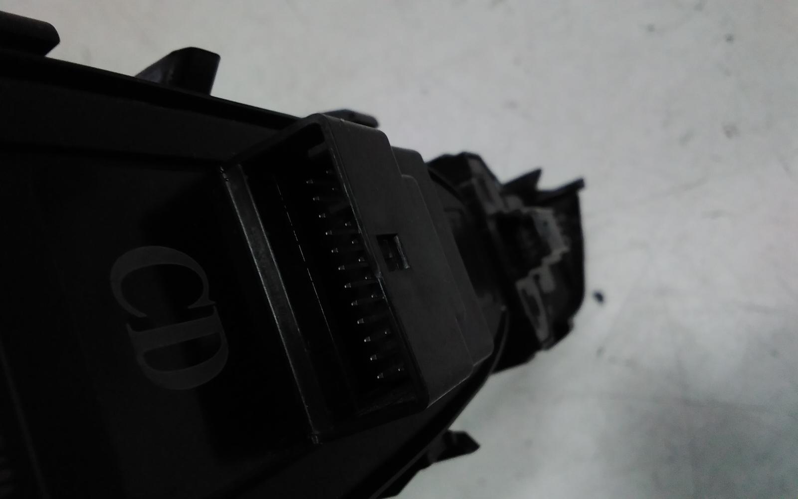 View Auto part Pwr Dr Wind Switch Nissan Xtrail 2024