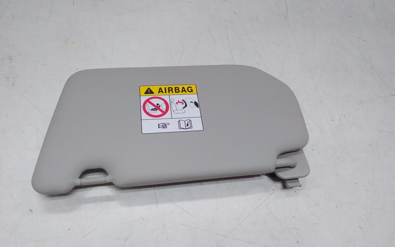 View Auto part Sunvisor Nissan Xtrail 2024