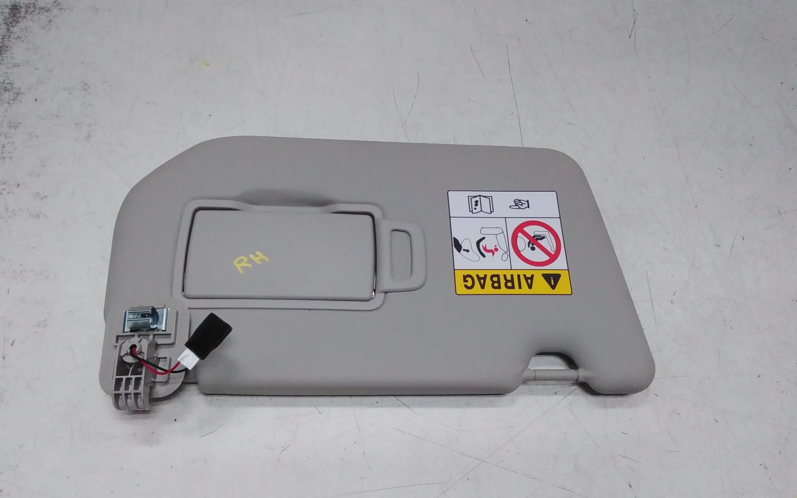 View Auto part Sunvisor Nissan Xtrail 2024
