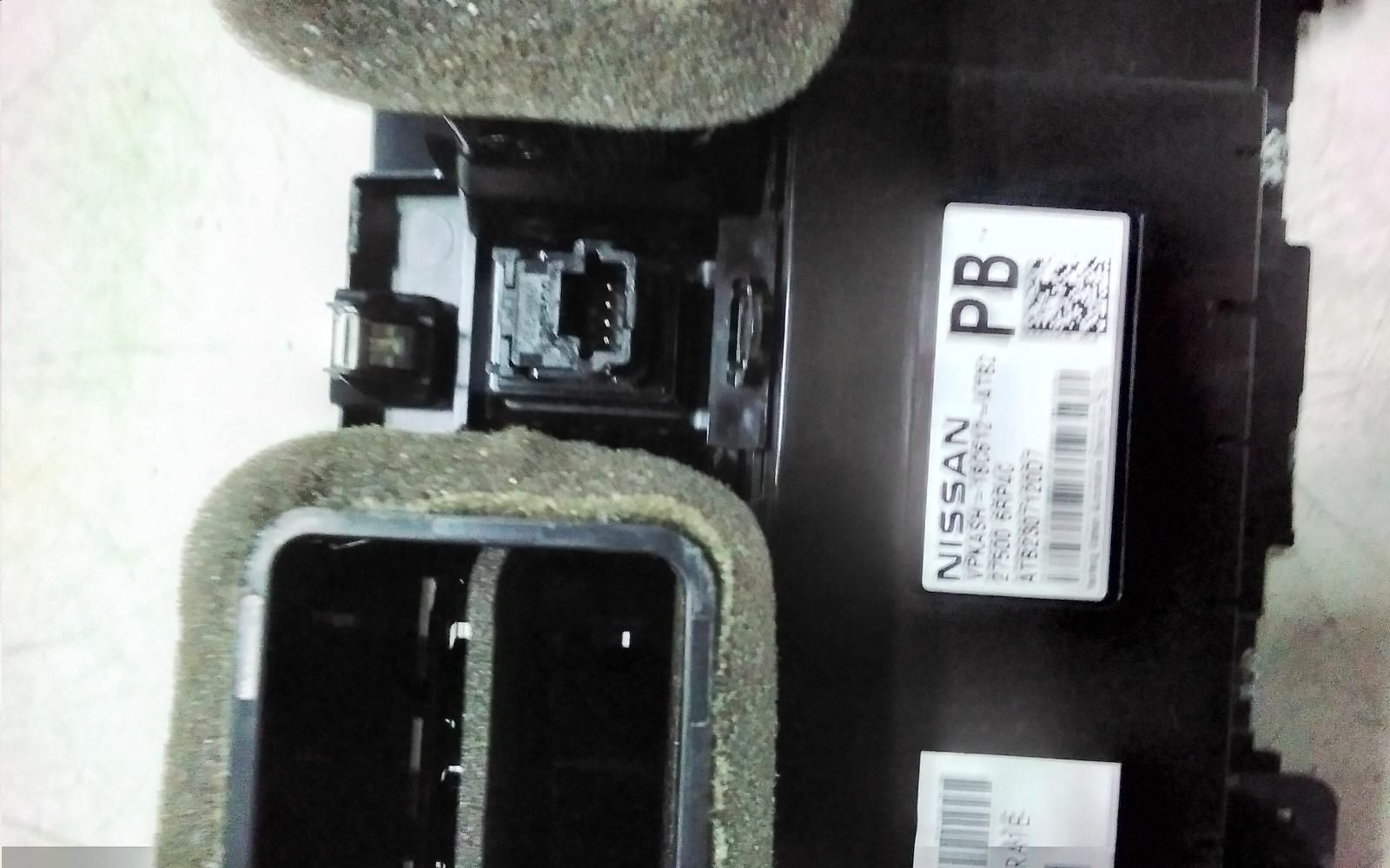 View Auto part Heater/Ac Controls Nissan Xtrail 2024