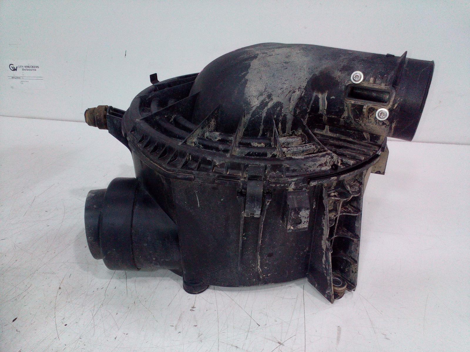 View Auto part Air Cleaner/Box Ford Ranger 2019