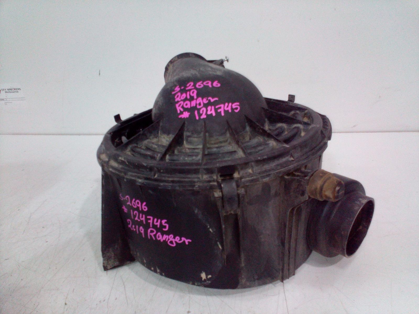 View Auto part Air Cleaner/Box Ford Ranger 2019