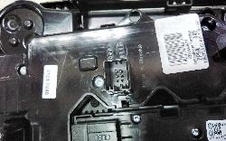 View Auto part Courtesy Light Audi Q7 2023