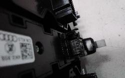 View Auto part Courtesy Light Audi Q7 2023