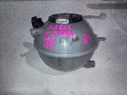 View Auto part Overflow Bottle Audi Q5 2022