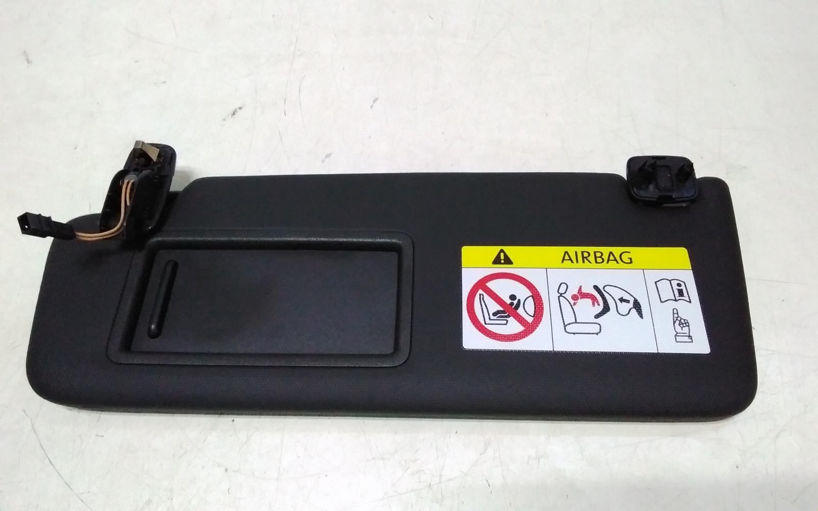 View Auto part Sunvisor Audi Q5 2022