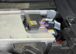 View Auto part Battery Terminal Audi Q5 2022
