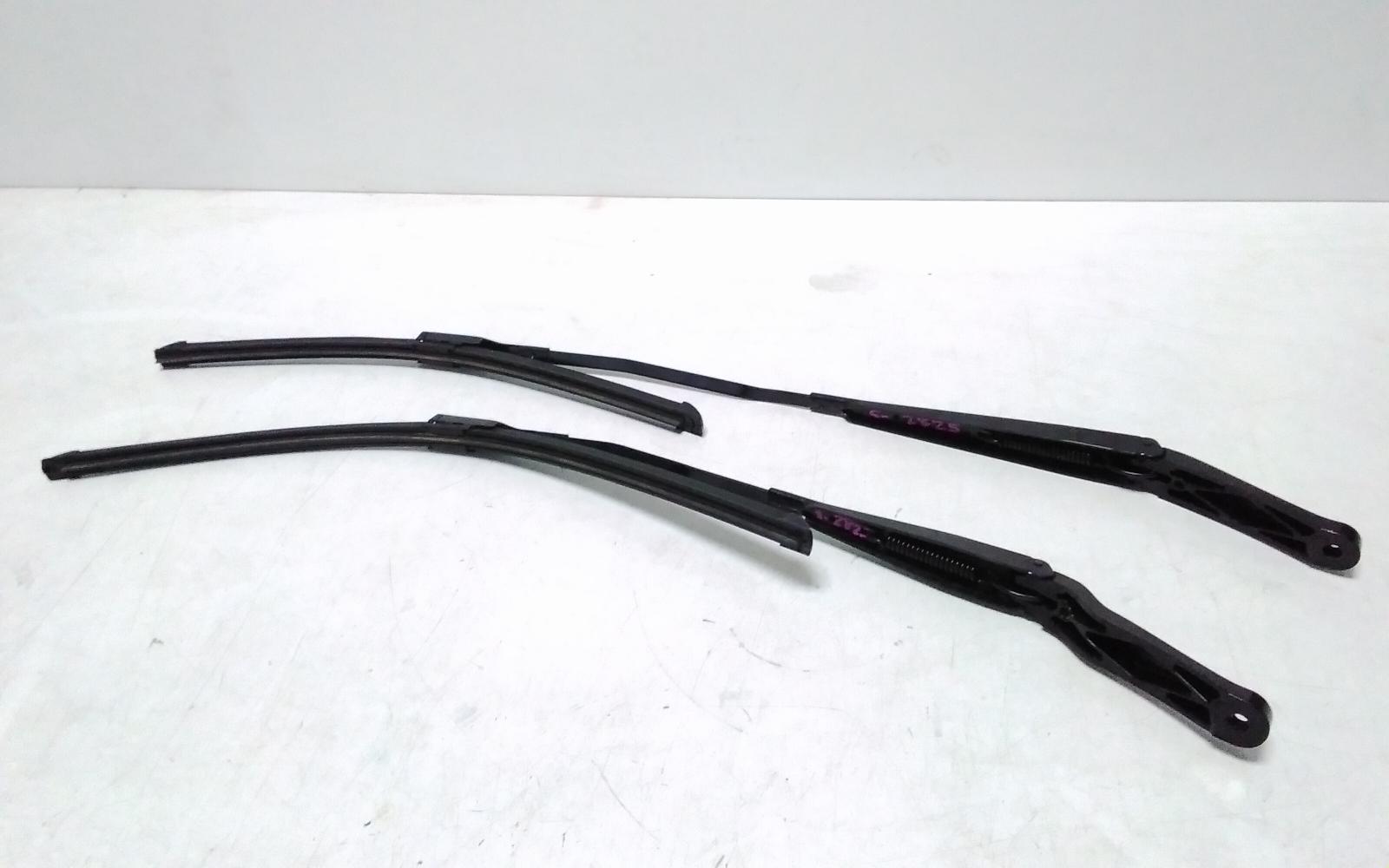 2022 Audi Q5 Wiper Arm View Auto part Wiper Arm Audi Q5 2022